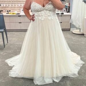 New Wedding Dress